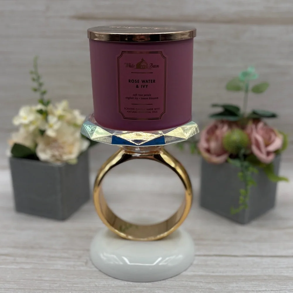 Diamond Ring 3-Wick Pedestal Candle Holder from Bath & Body Works - Picture 8 of 15